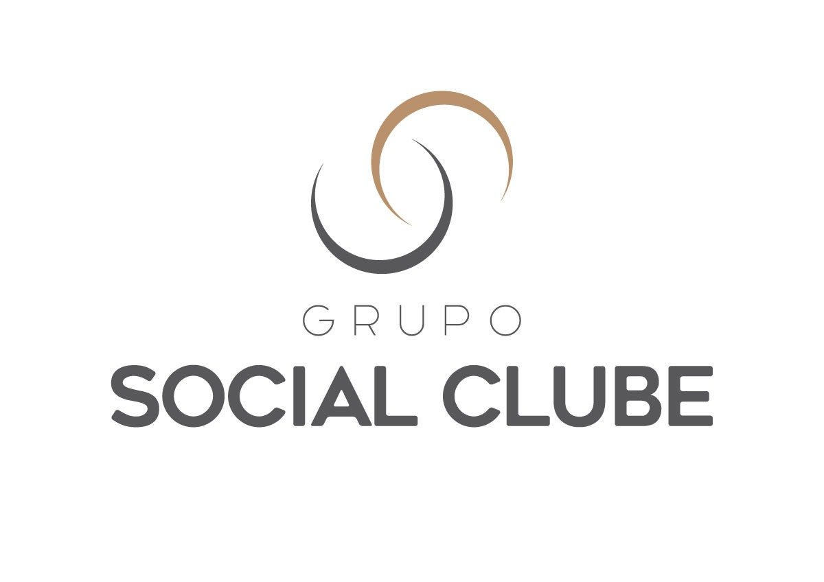 RC BARES E RESTAURANTES LTDA Logo